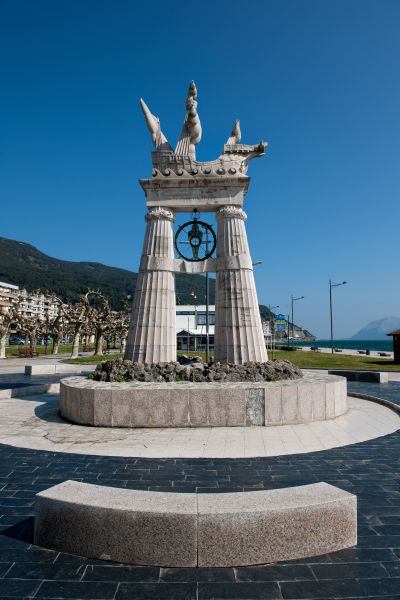 Monumento a Juan de la Cosa Santoña