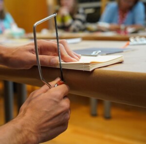 taller de encuadernacion biblioteca