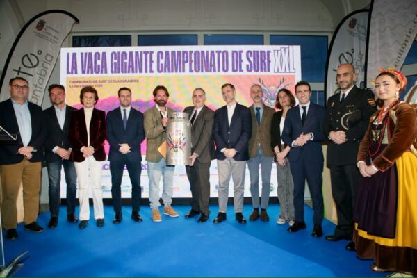 Web fomento vaca gigante